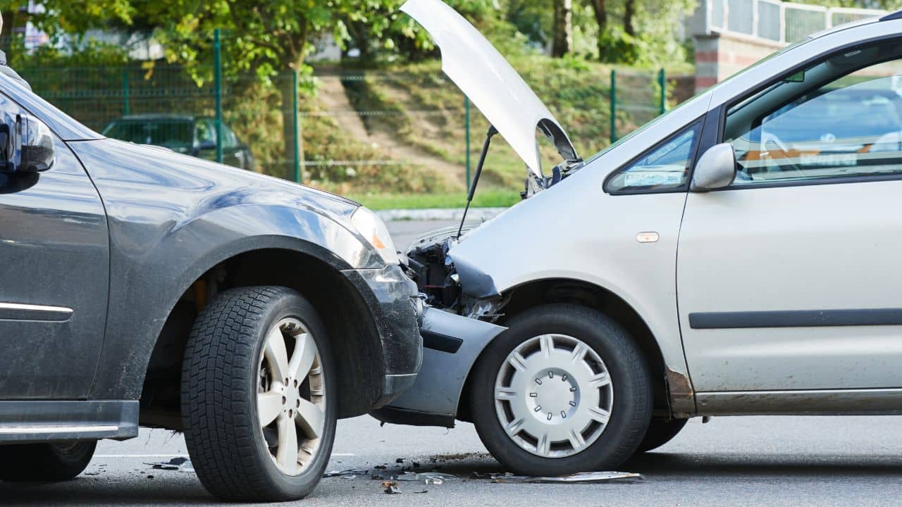 From Merge to Crash How Yielding Confusion Triggers Car Accidents