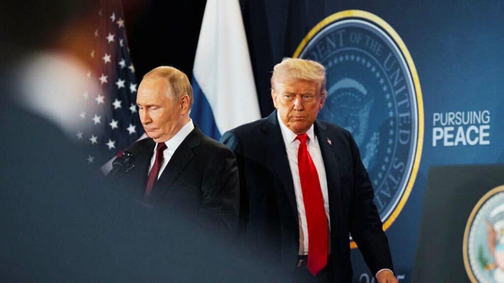 russia sanctions oil revenue g7 price cap split 2025