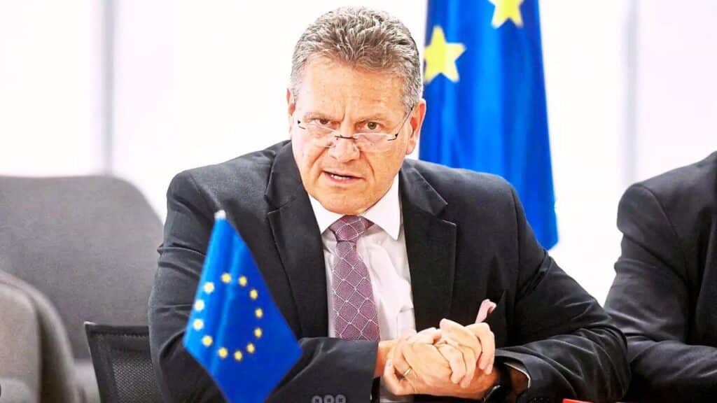 eu to propose plan implementing august trade deal with us