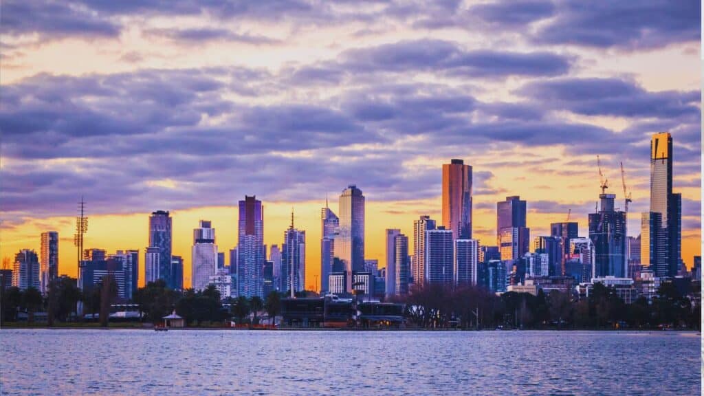 How to Experience Melbourne like a Local in 2025 – The Best Under the Warm Australian Sun
