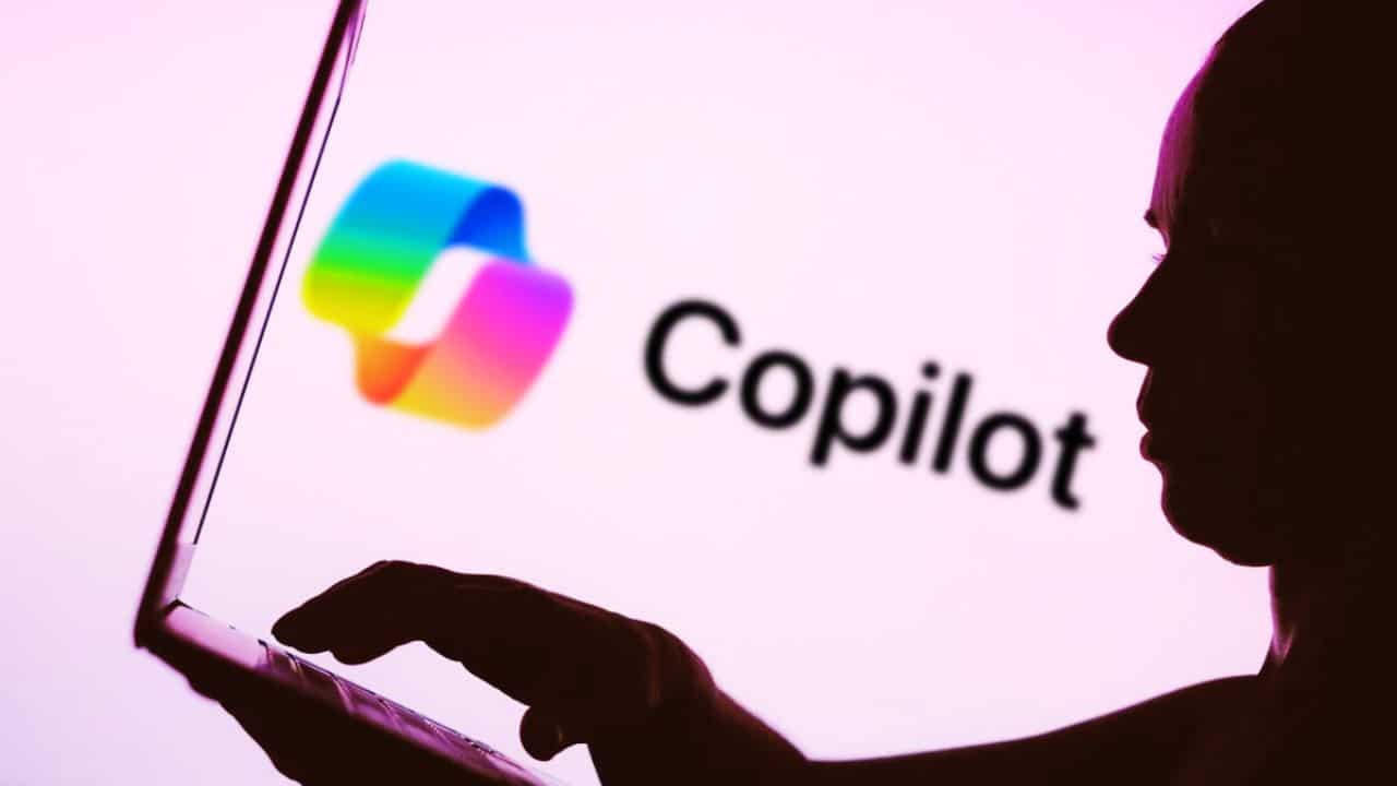 Copilot Ends WhatsApp Support Jan 15