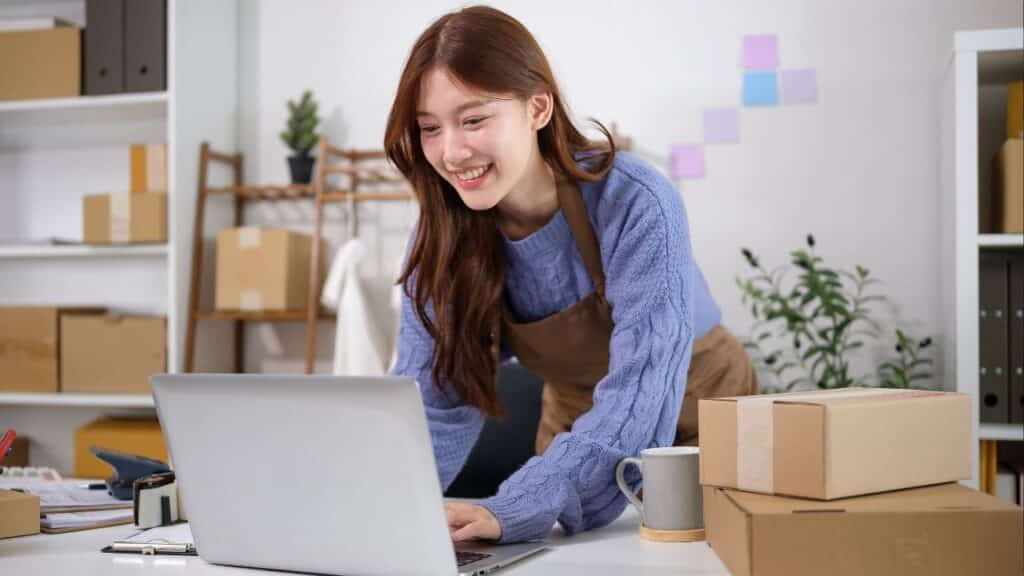 Tools and Strategies to Keep Tabs on Your E-Commerce Inventory