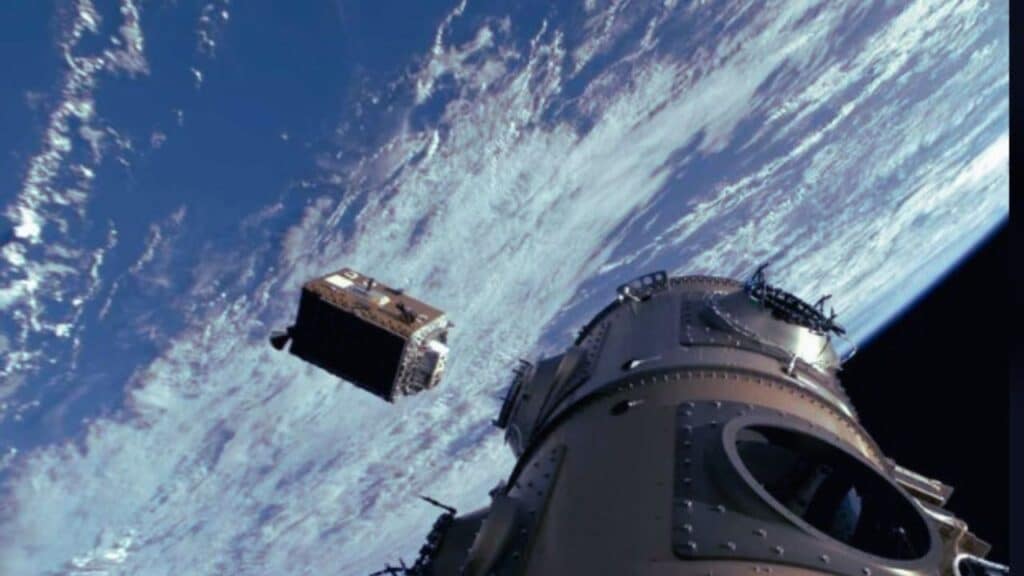 Bezos and Musk Race to Build AI Data Centers in Space