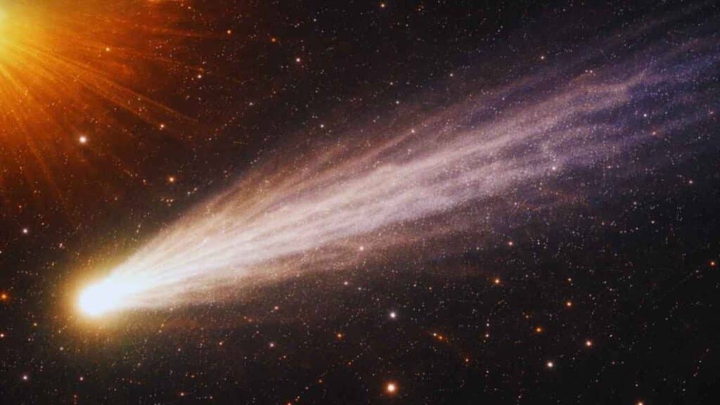 interstellar comet 3I/ATLAS Shows