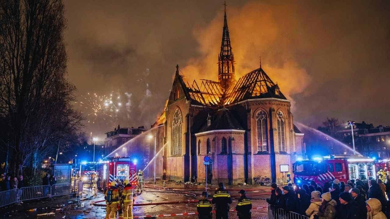 Vondelkerk fire