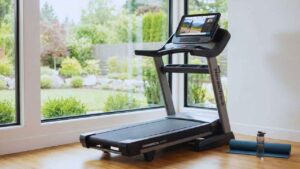 NordicTrack Commercial 2450