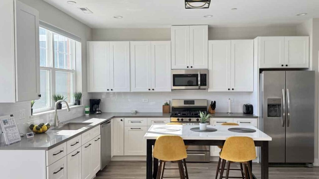 The Shift Toward RTA Cabinets: A Practical Choice for Today’s Kitchen Remodels