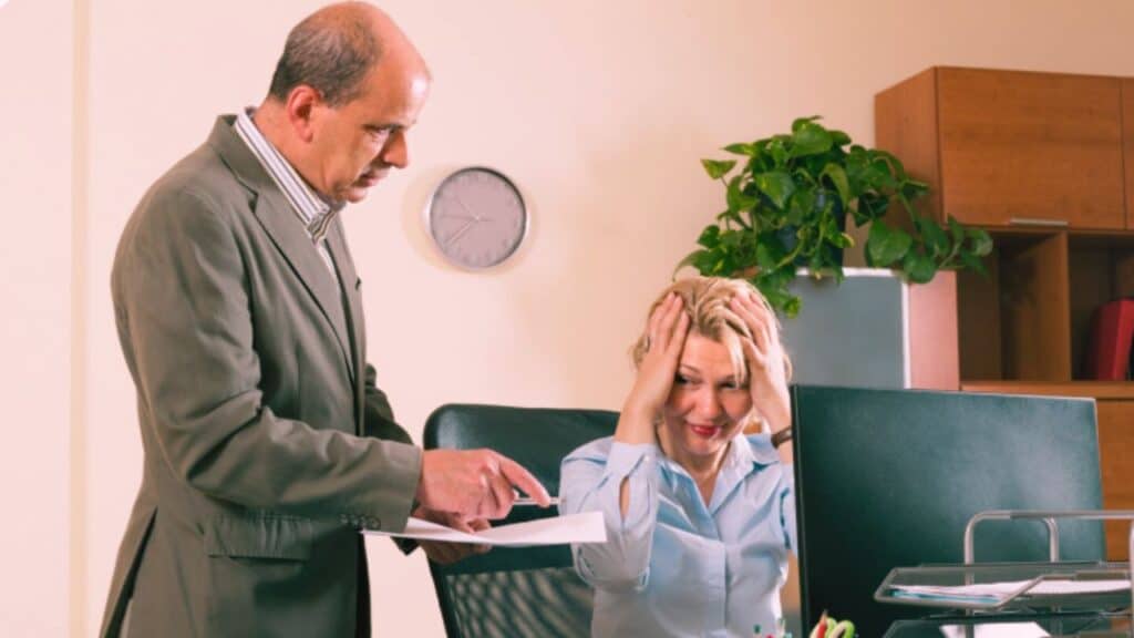 how injury lawyers evaluate damage claims